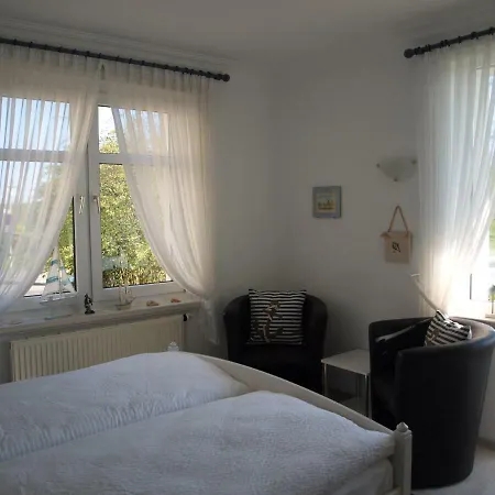 בית הארחה Haus Am