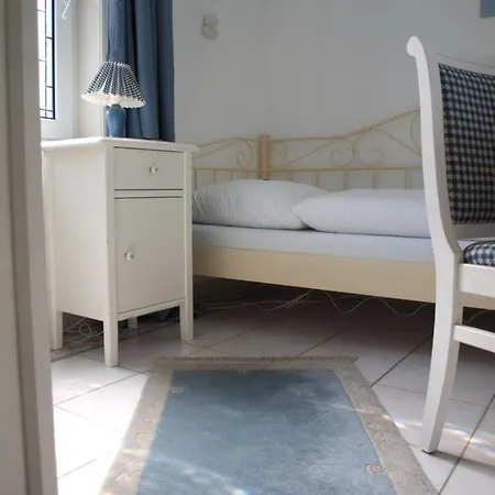 בית הארחה Haus Am